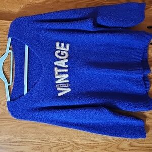 MADE IN ITALY ShopEvelynne V-Neck Sweater